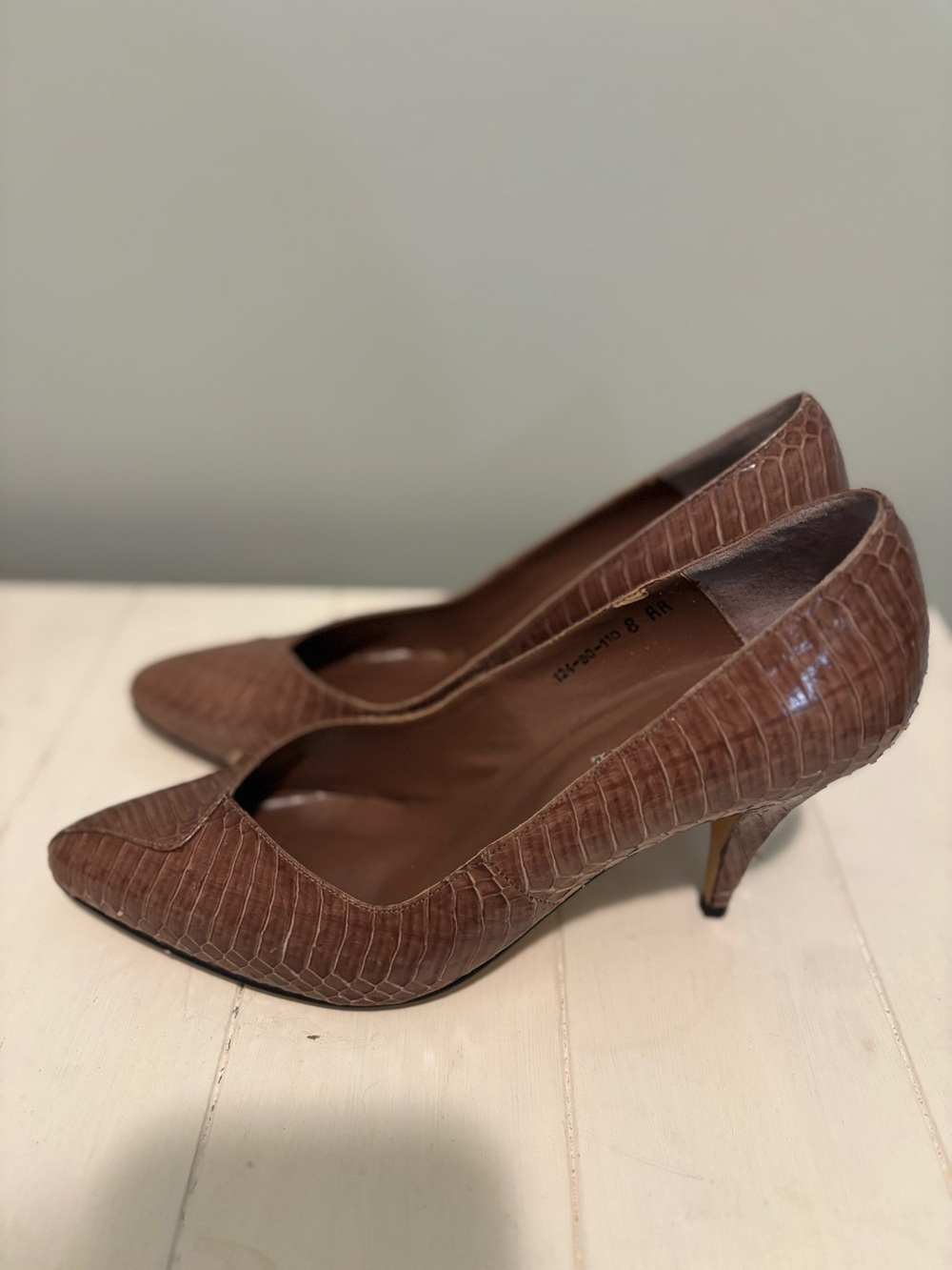 Vintage Felipe Genuine Snakeskin Pumps 8 AA Brown Heels Original Box. - Picture 12 of 16